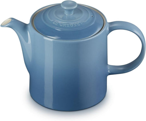 Le Creuset Grand Teapot, Stoneware, 1.3 litres, Serves 4 Cups, Chambray new but box a little tatty