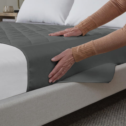 GuardedSleep Waterproof bed pad with wings, Used- very good, excellent condition wash before use