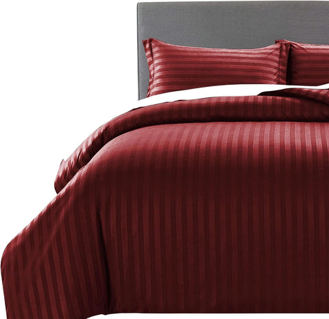 MOONLIGHT20015 King Size Duvet Cover Burgundy, condition new, open, damaged pack