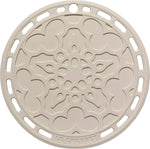 Le Creuset French Trivet, Silicone, Heat resistant to 250Â°C, 20 cm, Meringue- new