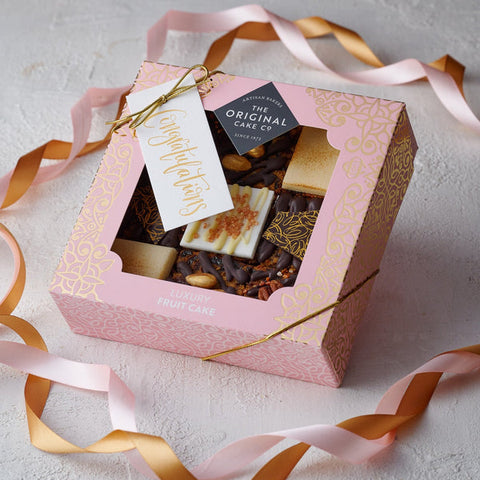 THE ORIGINAL CAKE COMPANY Light Fruit Cake- Congratulations Gift Tag best before 26/2/24 (ref t1-2)